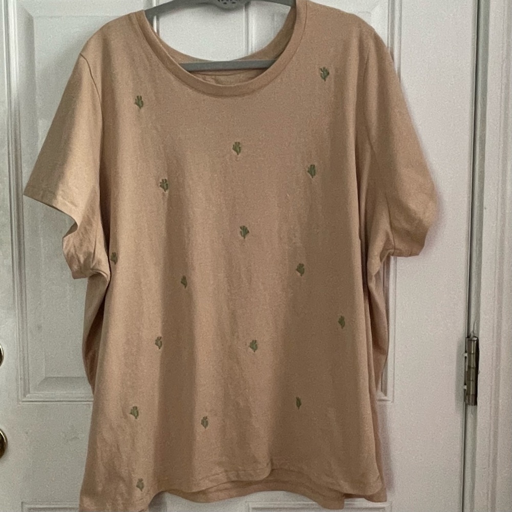 Lane Bryant Embroidered Mini Cacti Graphic Tee Beige Color Size 26/28